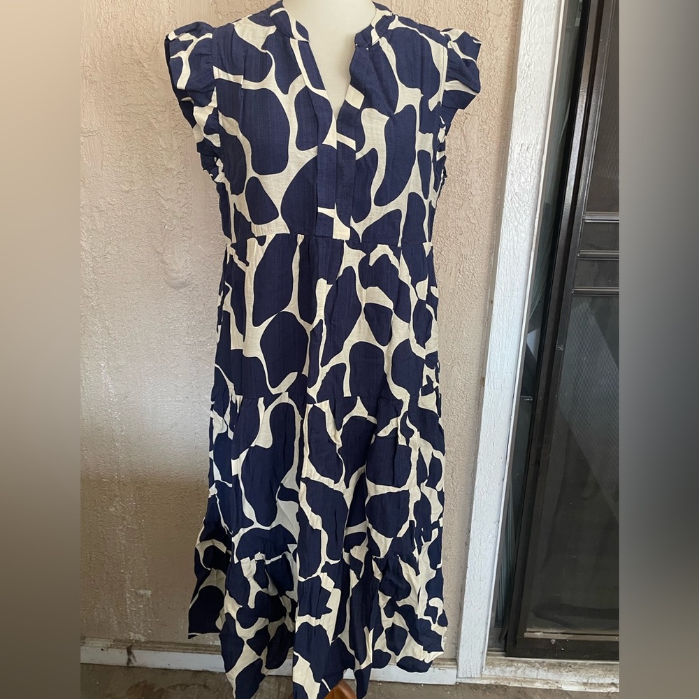 JODIFL Navy and Cream Abstract Print Cap-Sleeve Dress